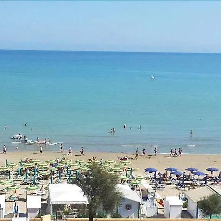 酒店 Roma 西尼加利亚